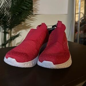 Brand new AVIA lightweight outsole